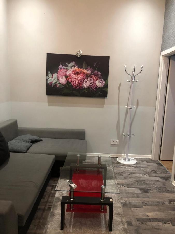 Cozy Homestay At Prague Main Station מראה חיצוני תמונה