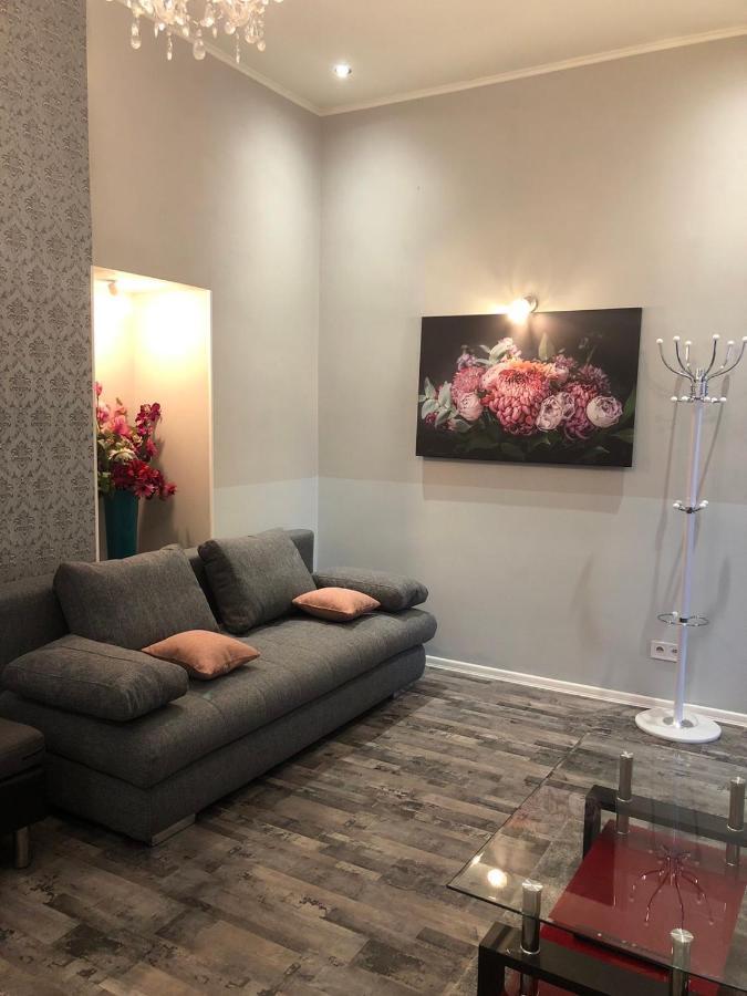 Cozy Homestay At Prague Main Station מראה חיצוני תמונה