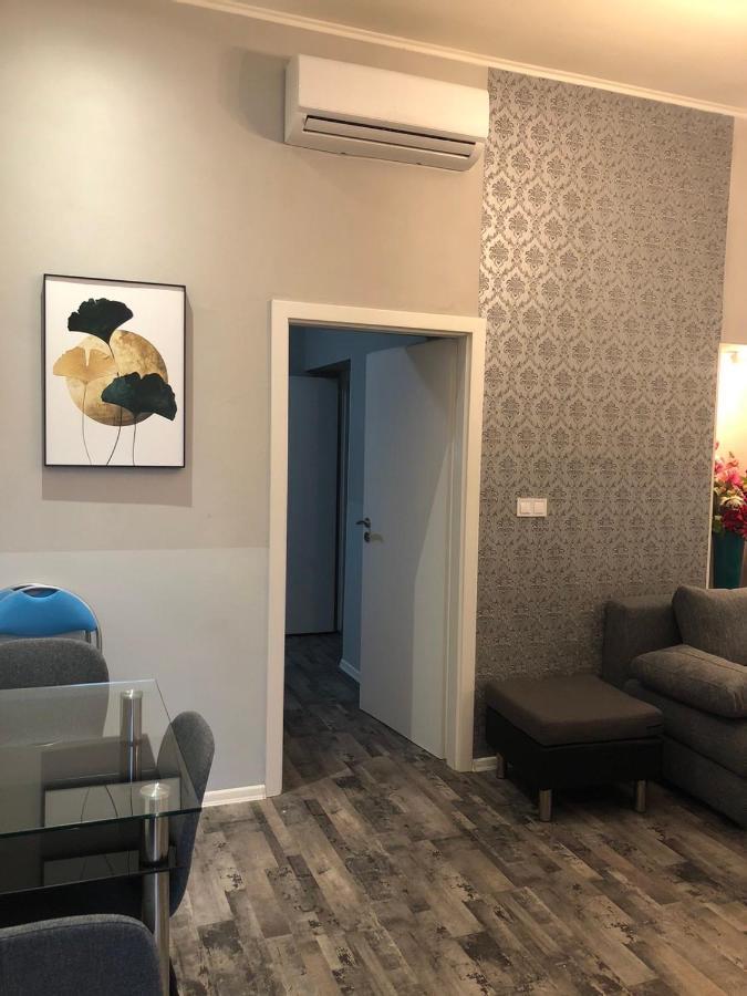 Cozy Homestay At Prague Main Station מראה חיצוני תמונה