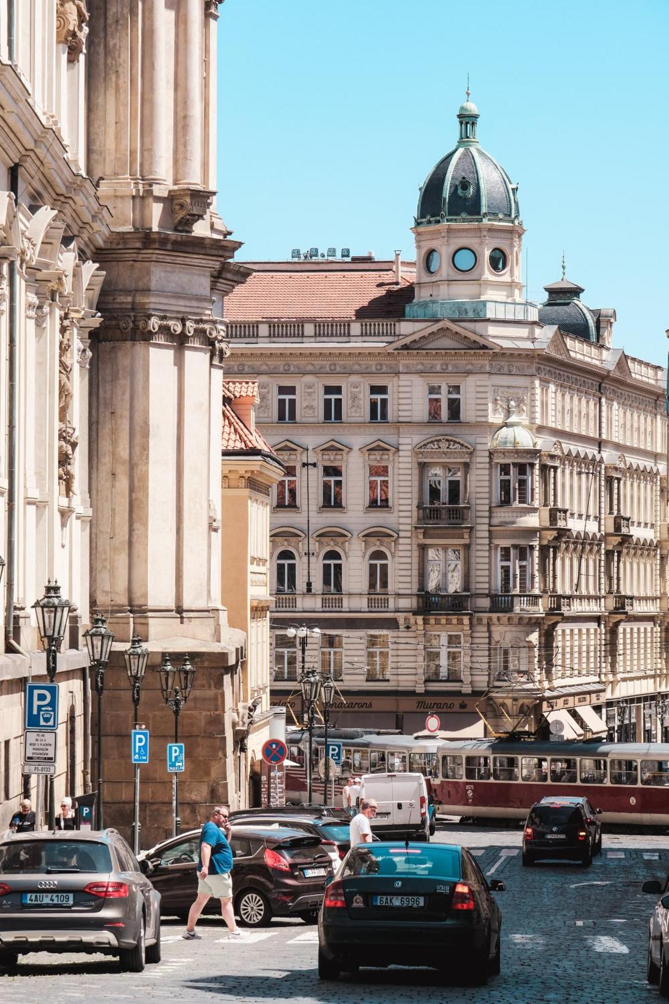 Cozy Homestay At Prague Main Station מראה חיצוני תמונה